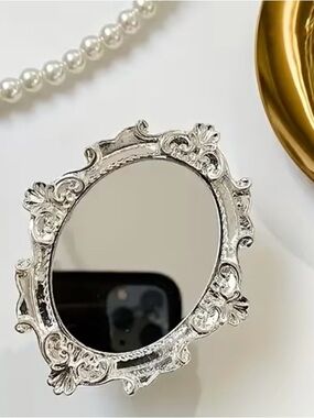 Silver Vintage Mirror Phone Grip | Retro Baroque Style Foldable Stand Holder